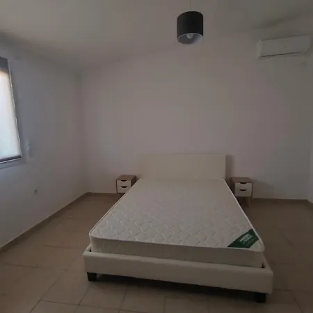 Summer House, μονοκατοικία 120 *